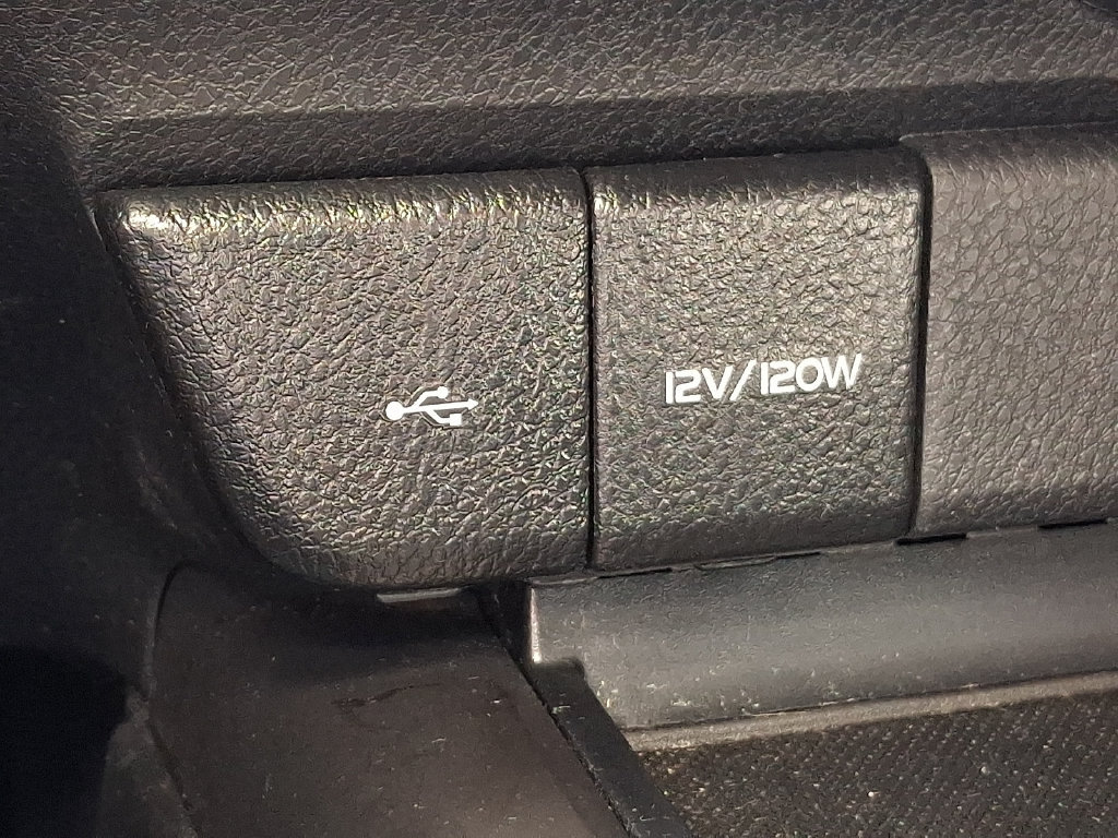 Used 2024 Toyota Camry SE AWD/4WD image 24