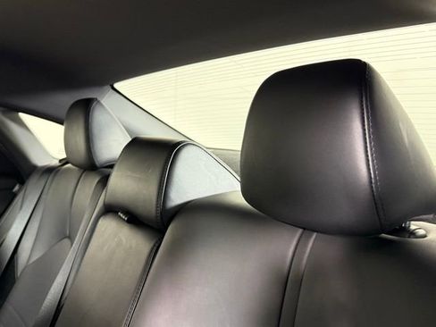 Used 2020 Toyota Avalon XSE image 26