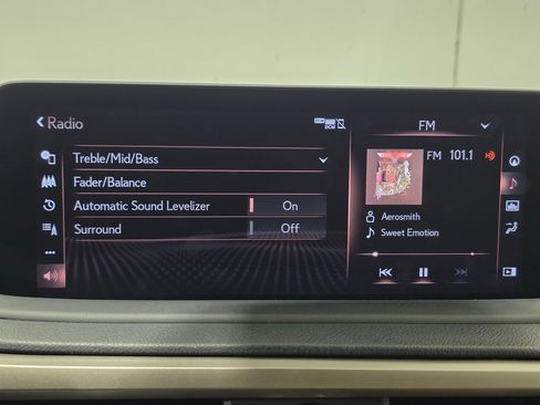 Used 2022 Lexus RX 450hL AWD w/ Premium Package image 47