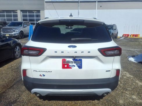 Used 2023 Ford Escape Platinum image 3