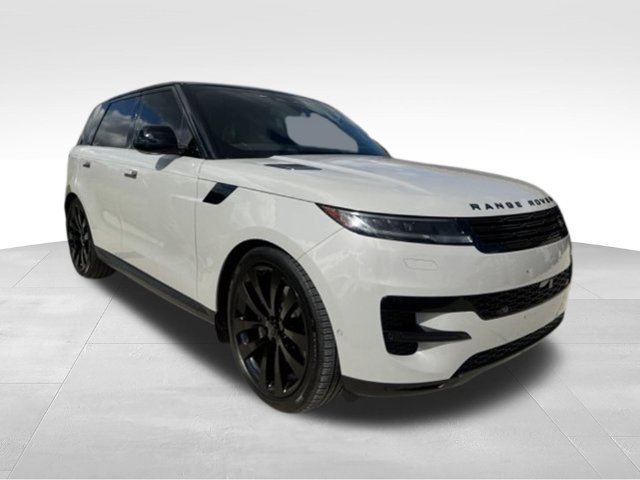 Used 2026 Land Rover Range Rover Sport SE AWD/4WD image 1