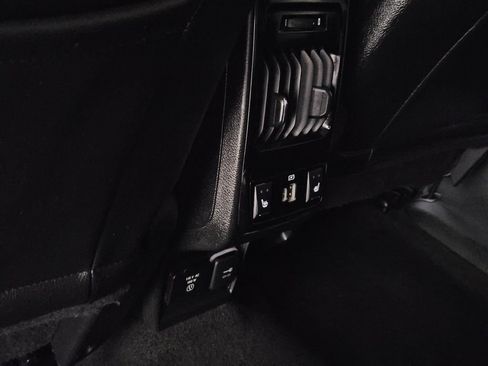 Used 2022 Jeep Compass Limited w/ Elite Group AWD/4WD image 26