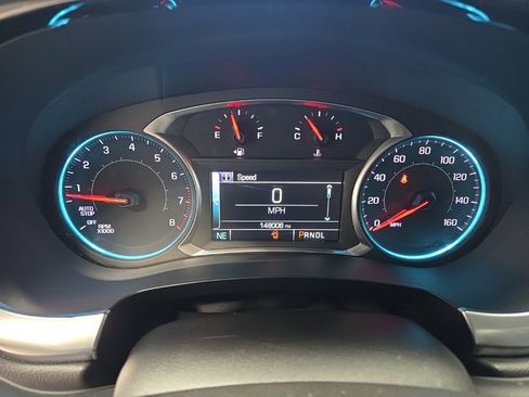 Used 2018 Chevrolet Traverse LT w/ LPO, Blackout Package image 12