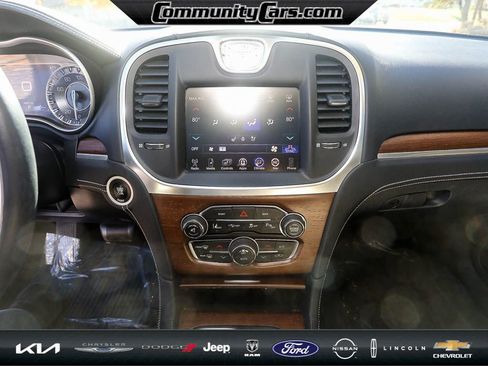 Used 2015 Chrysler 300 C Platinum w/ Harman/Kardon Audio Group image 16