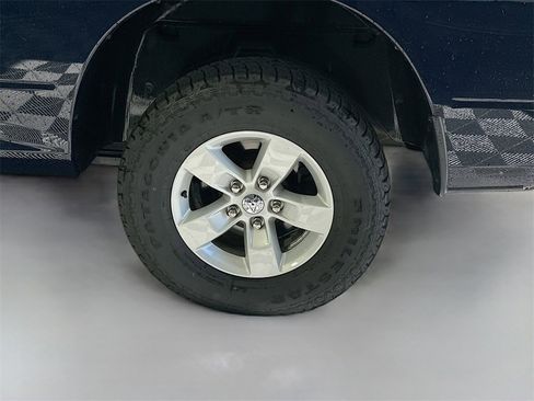 Used 2016 RAM 1500 Big Horn image 31