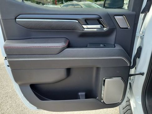 Used 2024 GMC Sierra 1500 AT4X AWD/4WD image 10