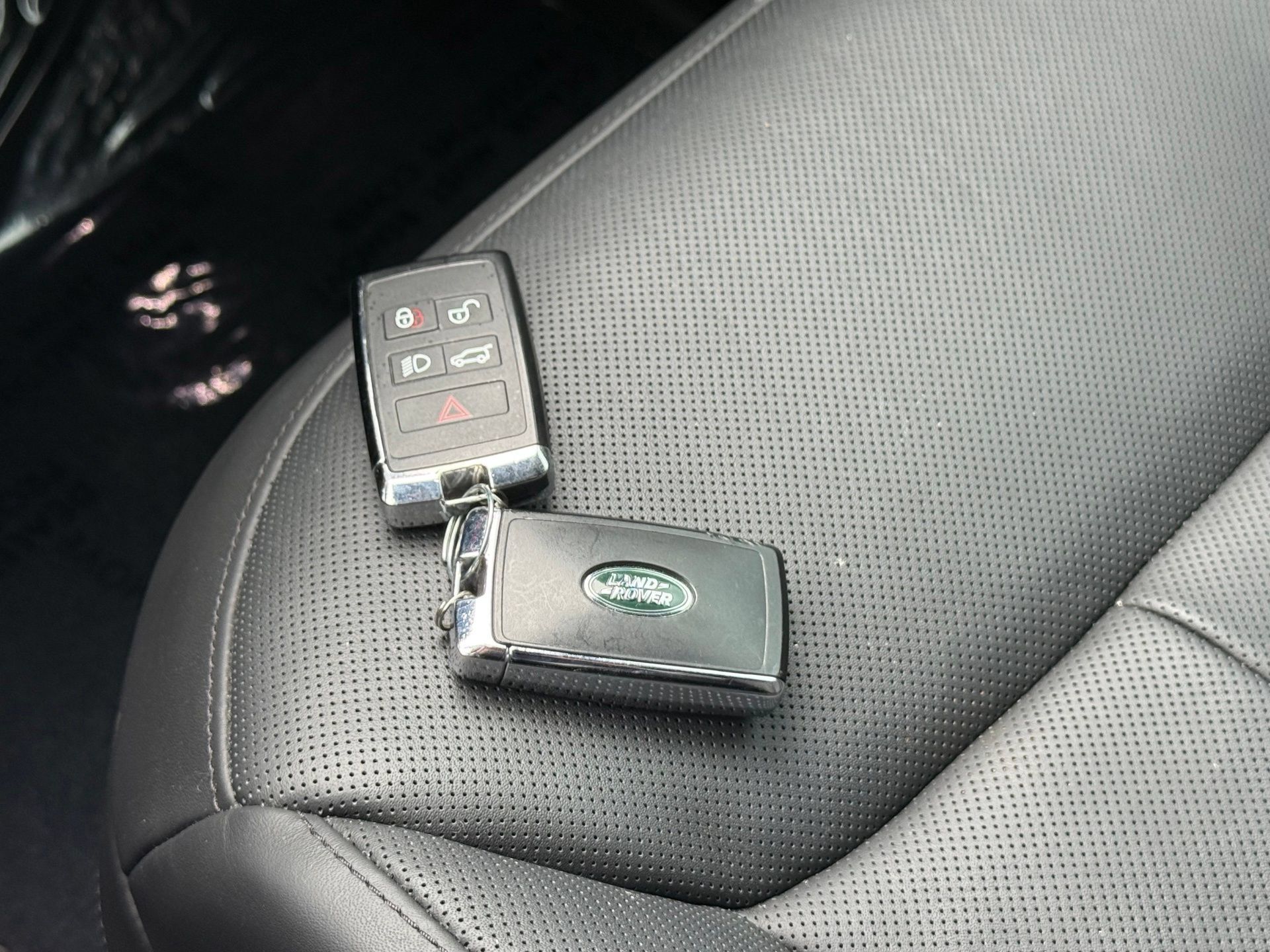 Certified 2023 Land Rover Range Rover SE AWD/4WD image 34