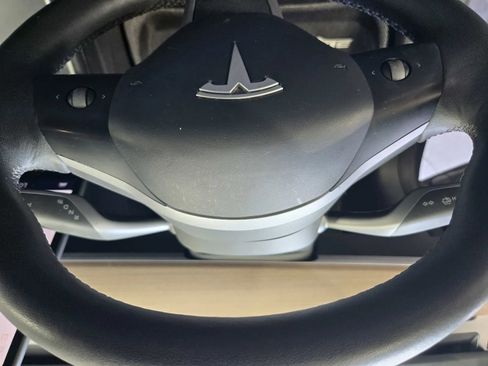 Used 2023 Tesla Model 3 Standard Range image 15