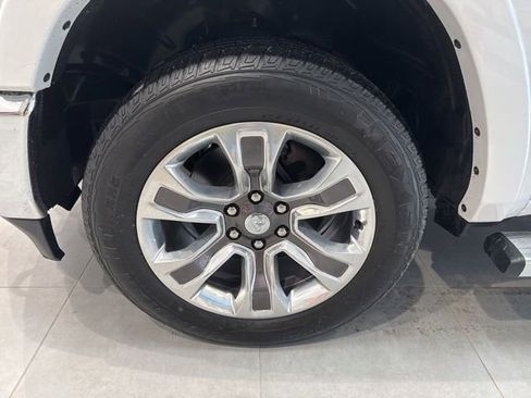 Used 2024 RAM 1500 Limited image 14