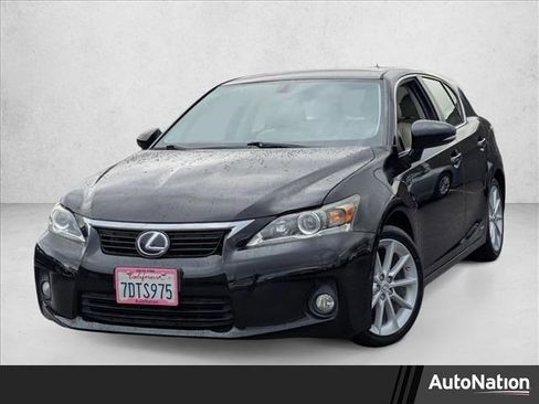 Used 2013 Lexus CT 200h image 1