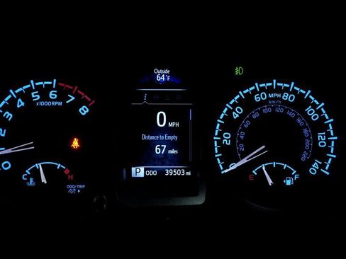 Certified 2023 Toyota Tacoma TRD Off-Road image 25