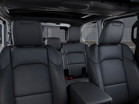 New 2026 Jeep Wrangler Unlimited Sahara AWD/4WD image 26