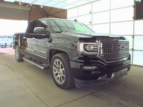 Used 2018 GMC Sierra 1500 Denali image 3