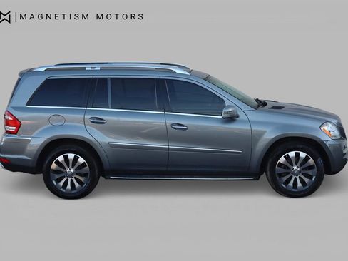 Used 2012 Mercedes-Benz GL 450 4MATIC image 2