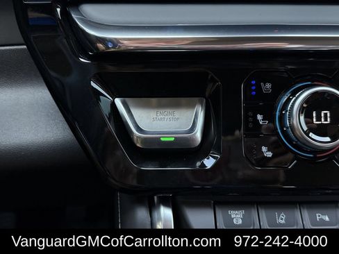 New 2026 GMC Sierra 2500 Denali Ultimate AWD/4WD image 18