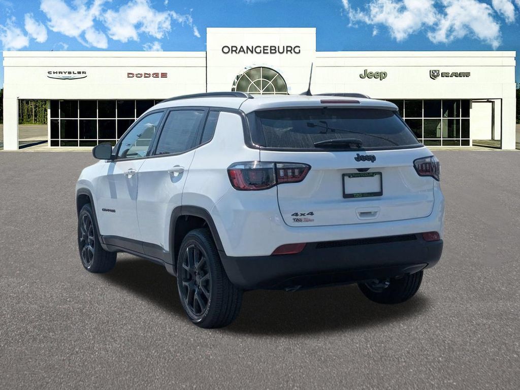 New 2026 Jeep Compass Latitude AWD/4WD image 6