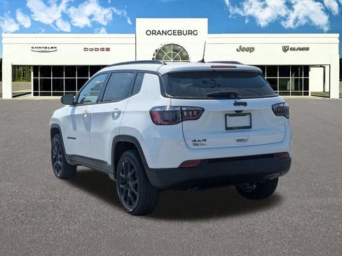 New 2026 Jeep Compass Latitude AWD/4WD image 6