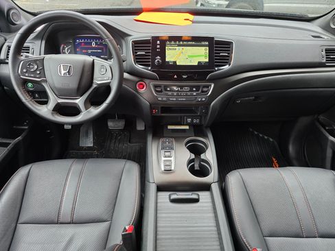 Used 2023 Honda Passport TrailSport image 18