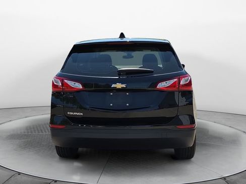 Used 2020 Chevrolet Equinox LS FWD image 4