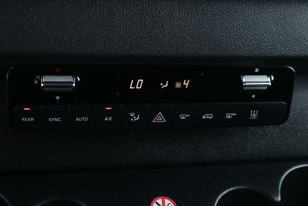 Used 2026 Mercedes-Benz Sprinter 2500 image 33