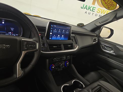 Certified 2022 Chevrolet Tahoe Z71 w/ Luxury Package AWD/4WD image 25