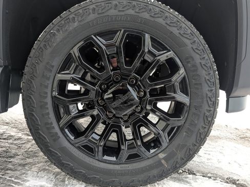 New 2026 GMC Sierra 2500 AT4 w/ AT4 Premium Plus Package image 15