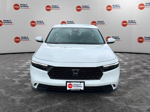 Used 2024 Honda Accord EX image 8