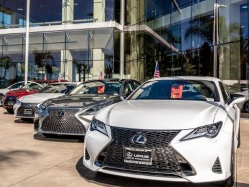 Certified 2024 Lexus UX 250h F Sport image 34