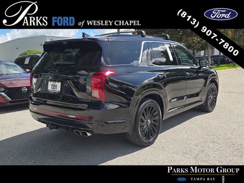 Used 2025 Hyundai Palisade Calligraphy AWD/4WD image 4