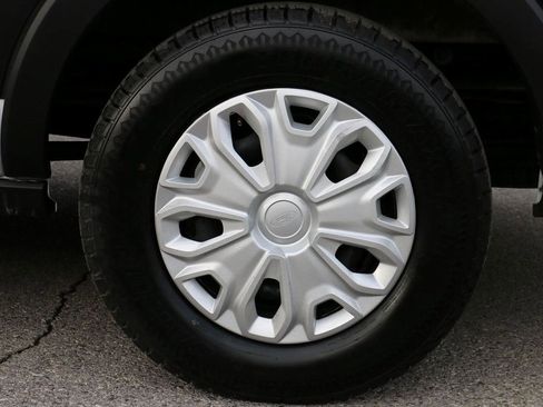 Used 2024 Ford Transit 350 XLT image 9