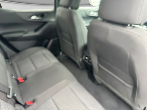 Used 2026 Chevrolet Equinox LT FWD image 17