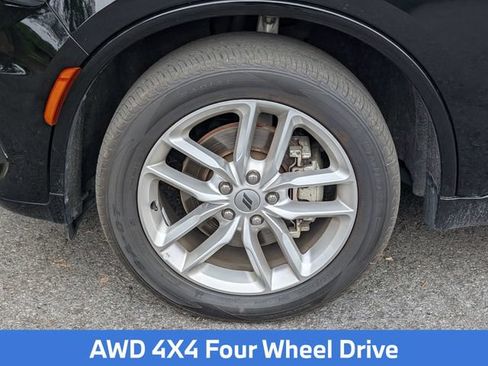 Used 2024 Dodge Durango GT AWD/4WD image 11