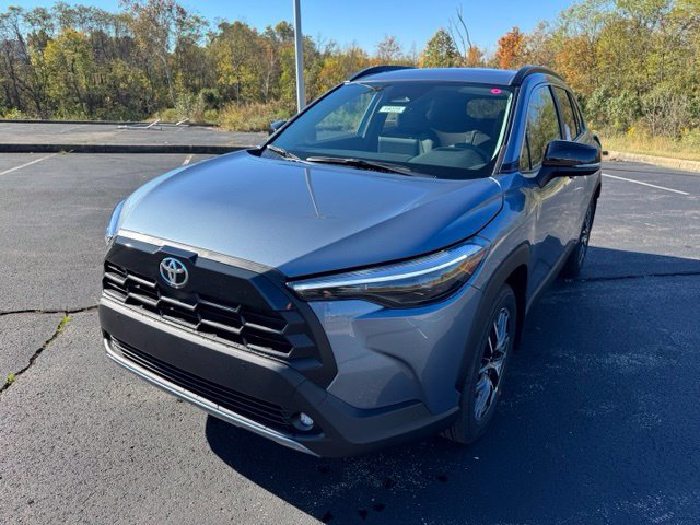 New 2026 Toyota Corolla Cross XLE w/ Convenience Package AWD/4WD image 7