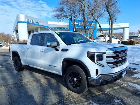 Used 2022 GMC Sierra 1500 SLE w/ Enhanced Capability Package image 1