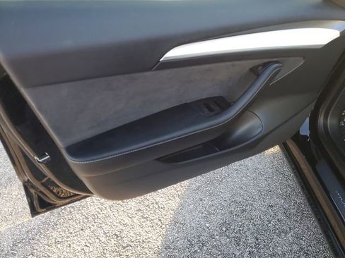 Used 2023 Tesla Model 3 Long Range image 17