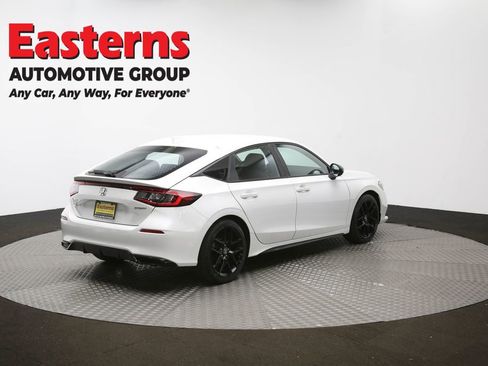 Used 2023 Honda Civic Sport image 42