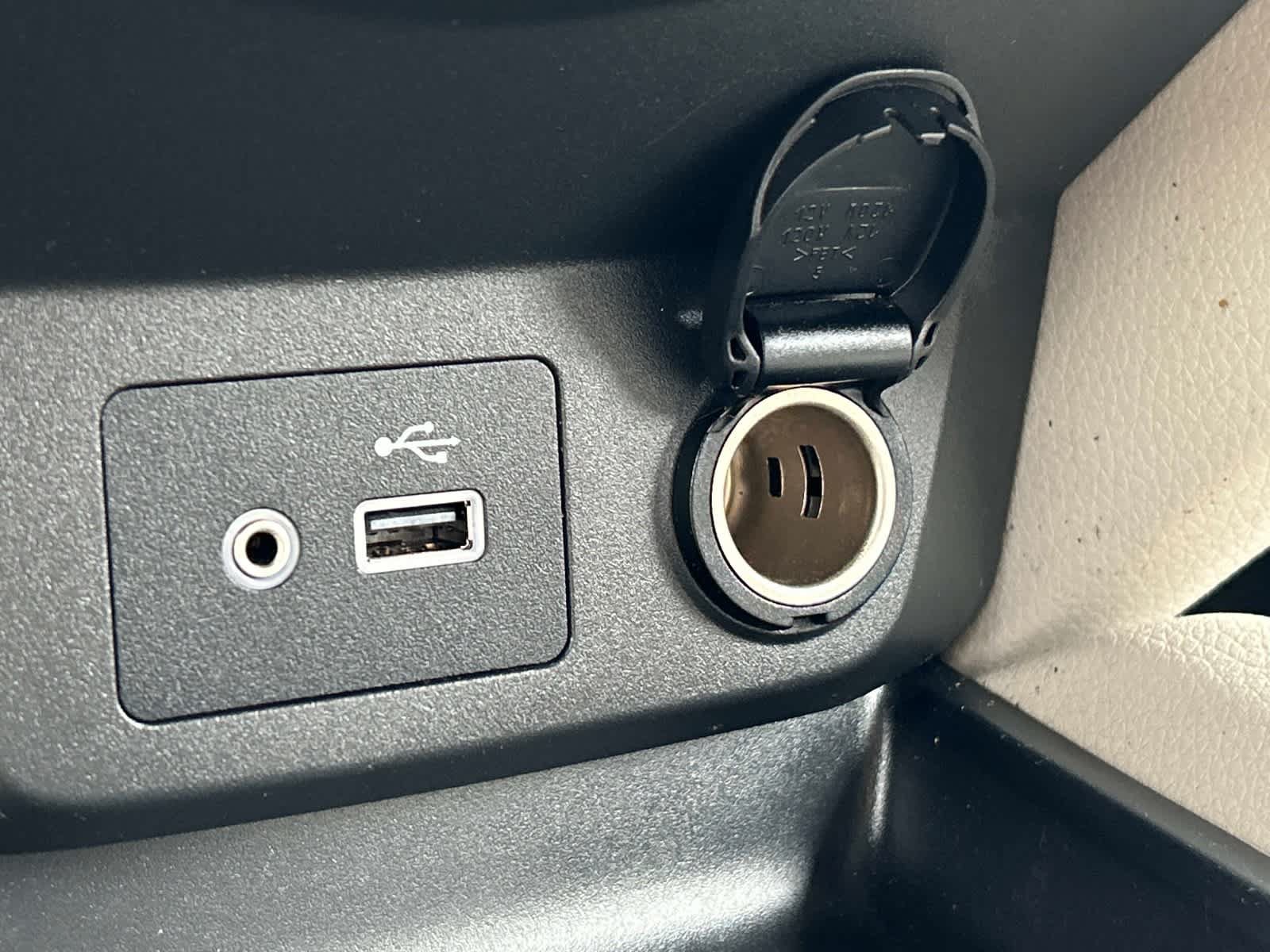 Used 2019 Nissan Rogue Sport SV AWD/4WD image 30