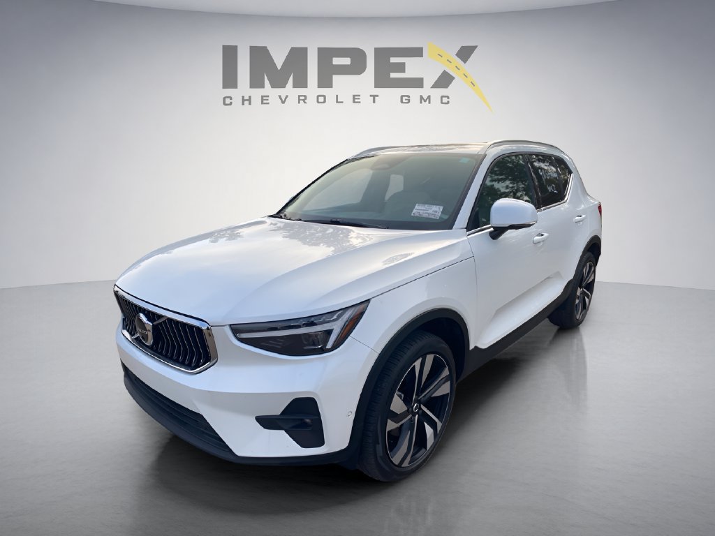 Used 2024 Volvo XC40 B5 Ultimate w/ Climate Package AWD/4WD image 1