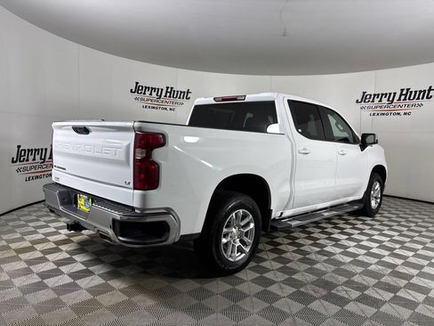 Used 2025 Chevrolet Silverado 1500 LT AWD/4WD image 4