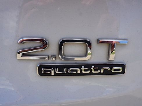 Used 2018 Audi Q3 2.0T Premium w/ Convenience Package image 33