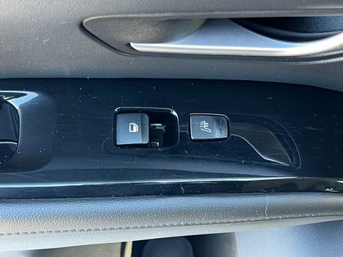 Certified 2023 Hyundai Tucson Limited w/ Cargo Package image 19