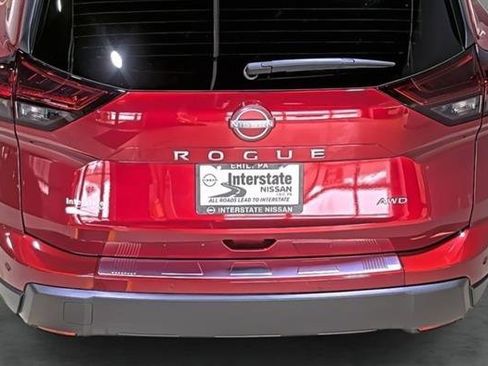 Used 2026 Nissan Rogue SV w/ Cold Weather Package AWD/4WD image 11
