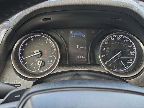 Certified 2022 Toyota Camry SE FWD image 25