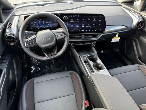 New 2026 Chevrolet Equinox EV RS image 8