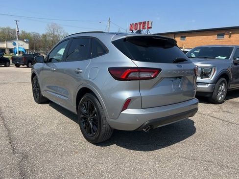 Certified 2023 Ford Escape ST-Line Elite w/ Premium Technology Package AWD/4WD image 6