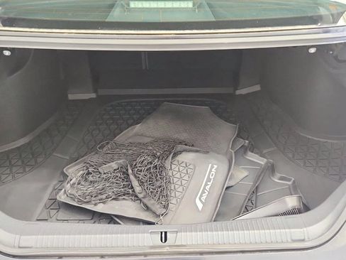 Used 2019 Toyota Avalon Touring w/ Advanced Safety Package FWD image 37