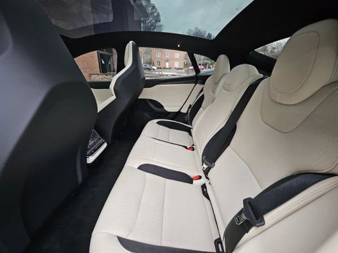 Used 2024 Tesla Model S Plaid image 53