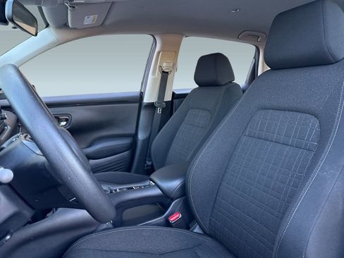 Certified 2023 Honda HR-V LX image 18