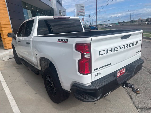 Used 2021 Chevrolet Silverado 1500 Custom Trail Boss w/ Safety Confidence Package AWD/4WD image 4