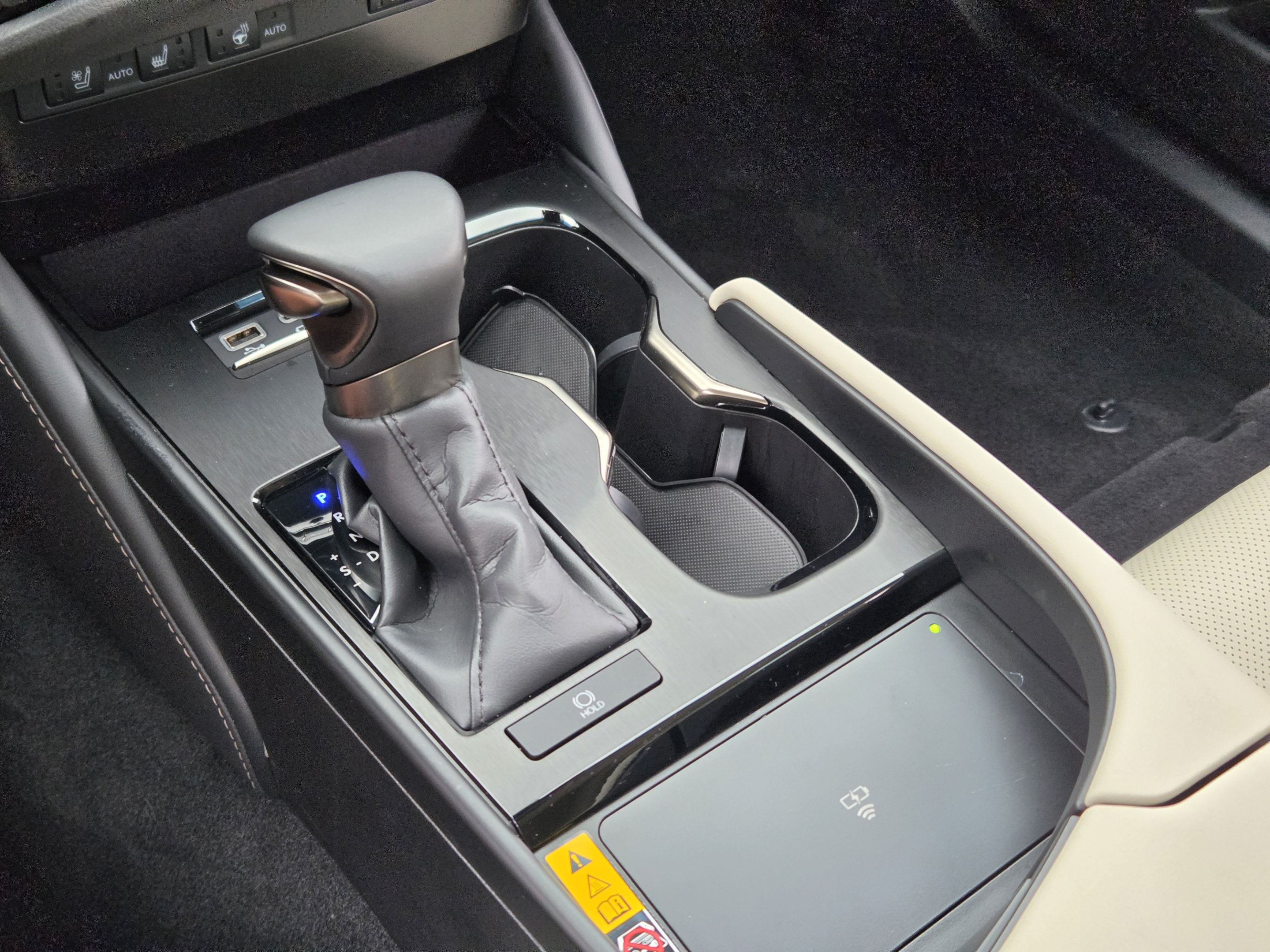Used 2024 Lexus ES 350 w/ Premium Package FWD image 16